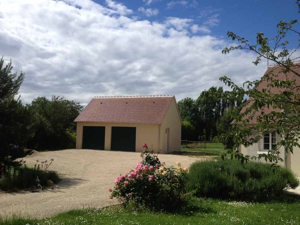 Construction garage